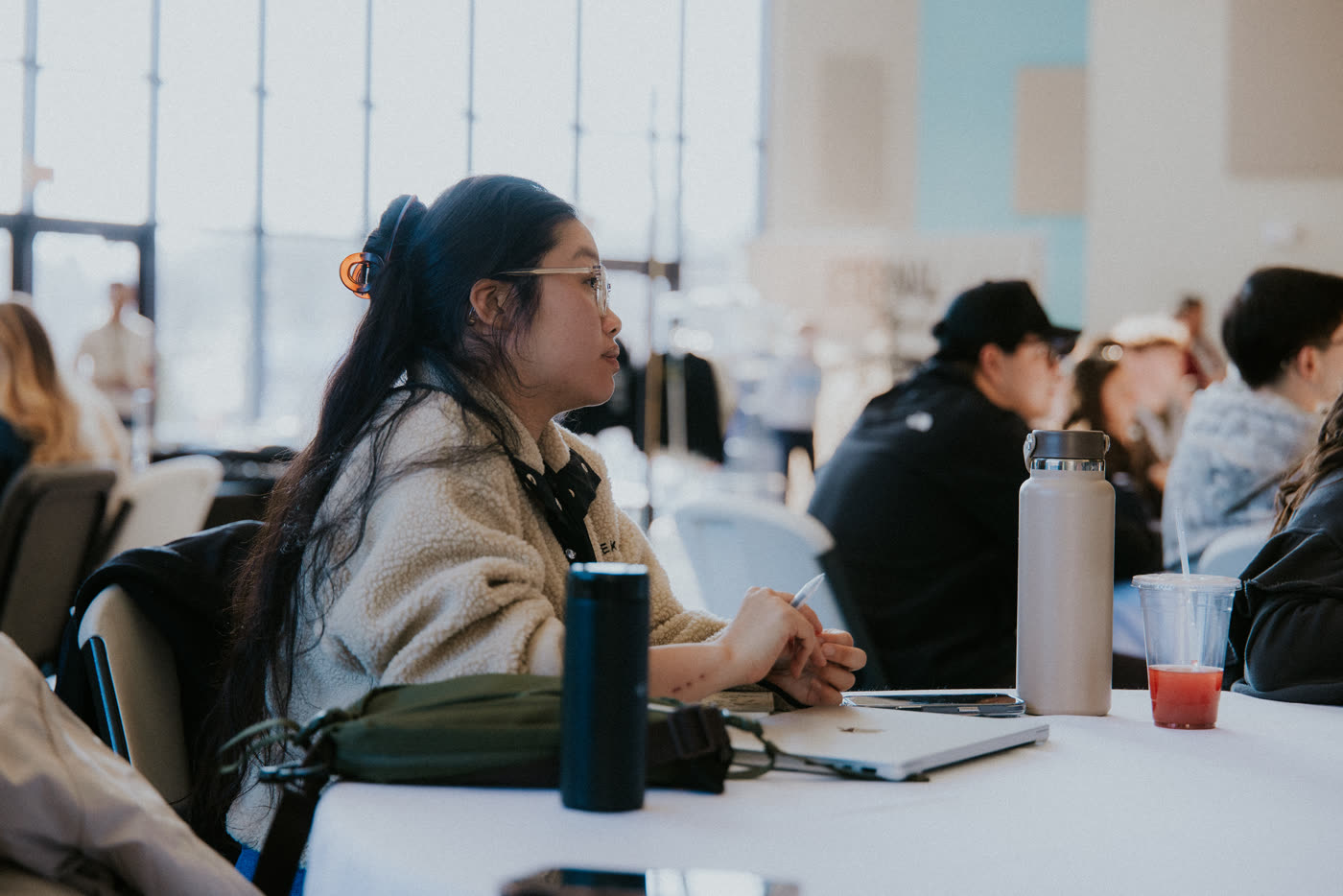 A working session around tables