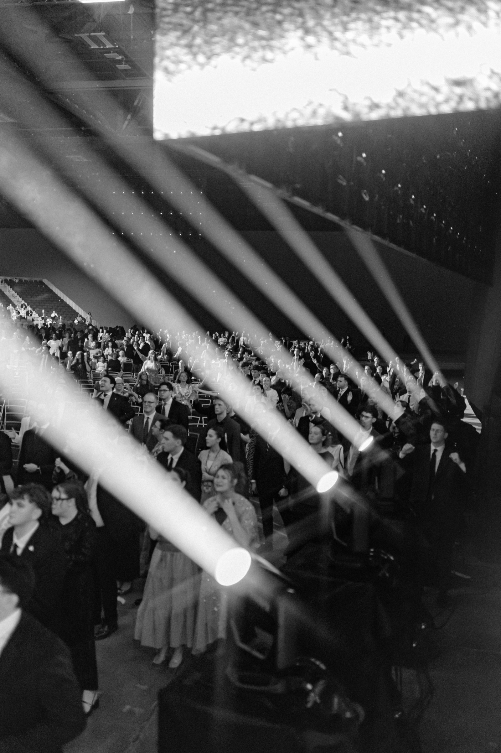 Light beams over the congregation
